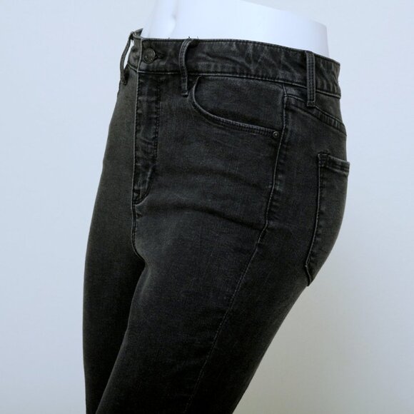 Social Standard by Sanctuary High-Rise Skinny Jeans - Picture 7 of 11